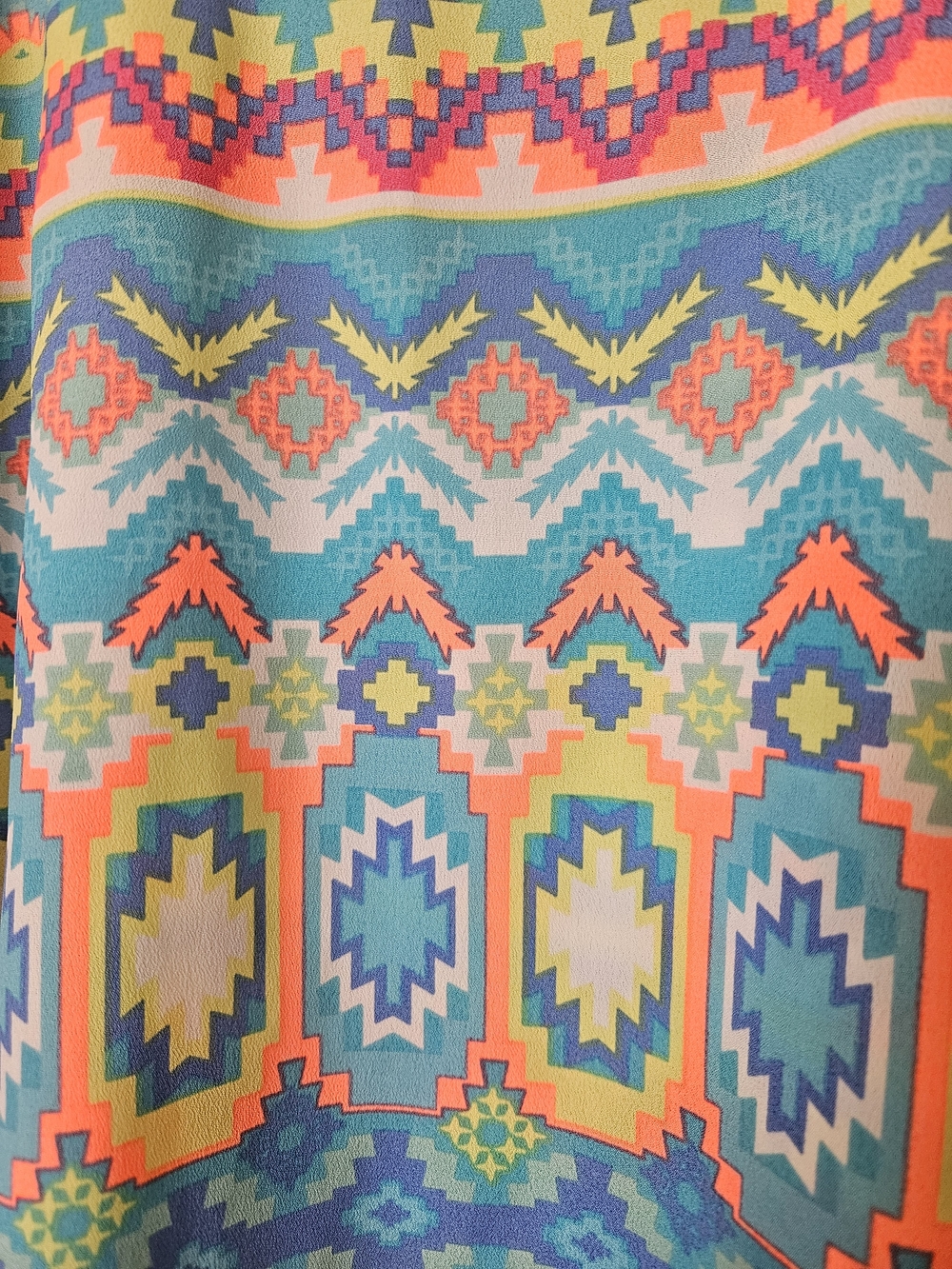 Everly Multi-Color Aztec Tank Top (S) - Picture 5 of 5
